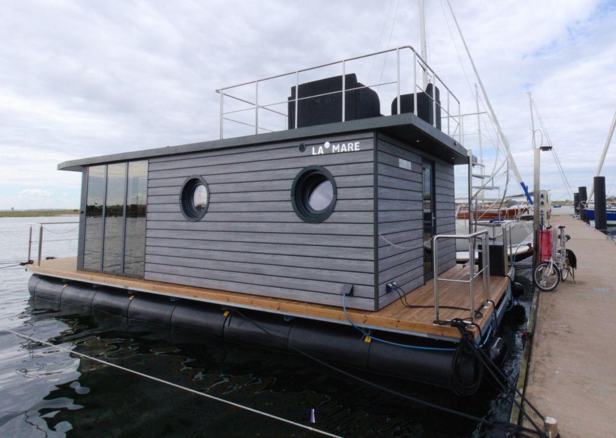 Hausboot Fjord Lacerta Mit Dachterrasse In Wendtorf Exterior foto